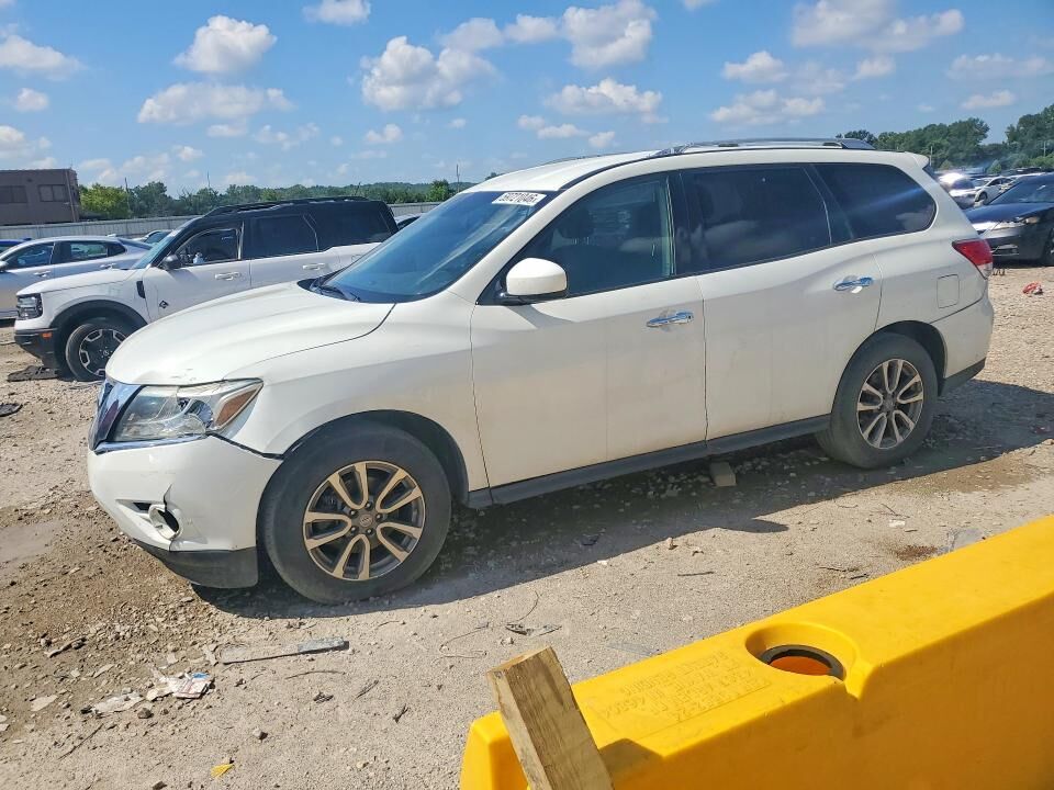 2016 NISSAN Pathfinder