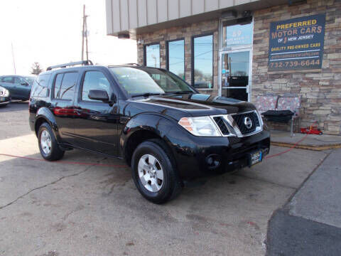 2011 NISSAN Pathfinder