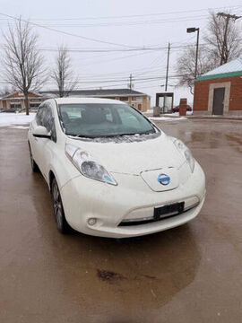 2016 NISSAN Leaf