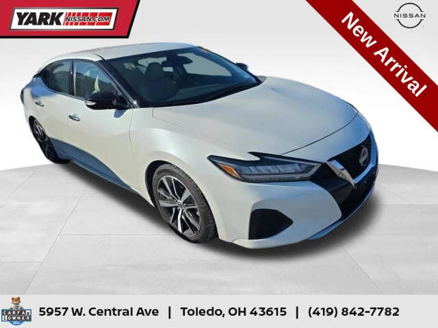 2023 NISSAN Maxima