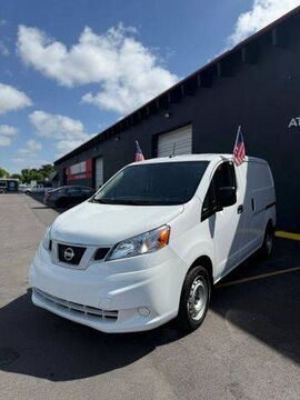 2020 NISSAN NV200