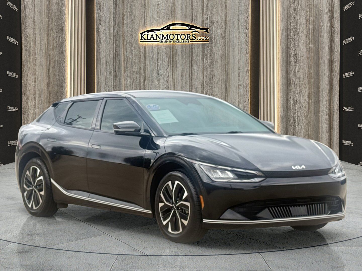 2022 KIA EV6