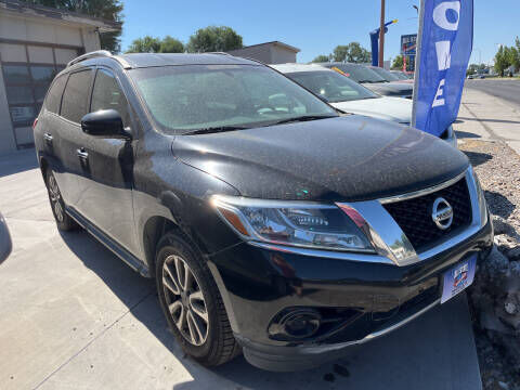 2014 NISSAN Pathfinder