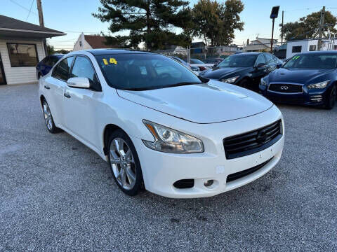 2014 NISSAN Maxima