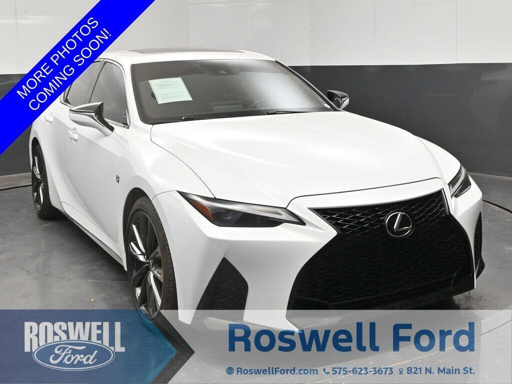 2023 LEXUS IS
