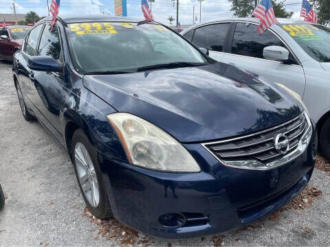 2012 NISSAN Altima