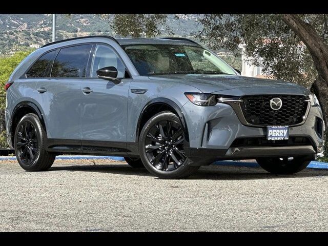 2026 MAZDA CX-90