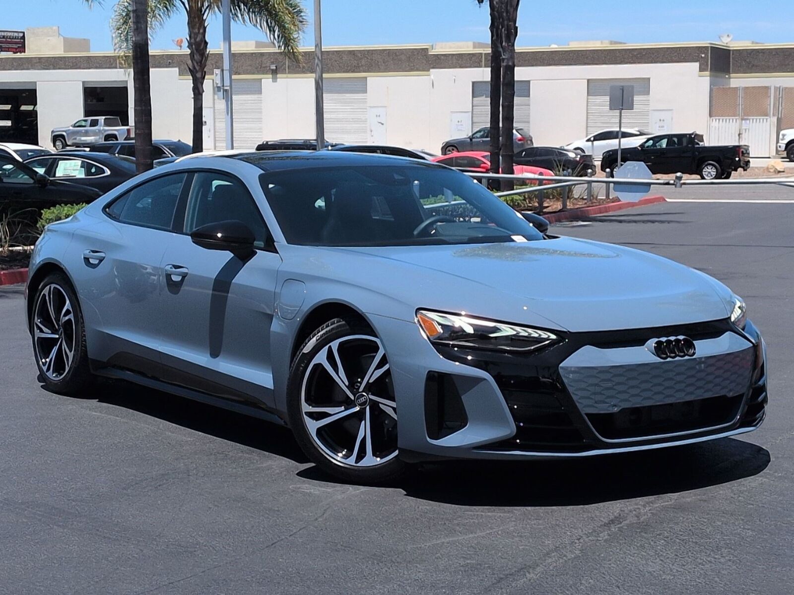 2024 AUDI e-tron GT