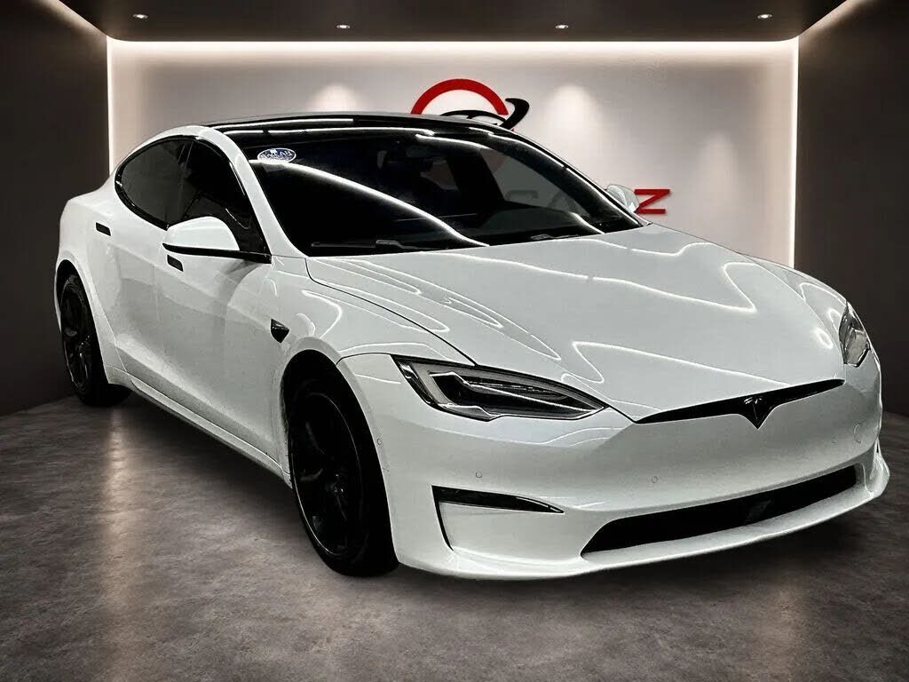 2022 TESLA Model S