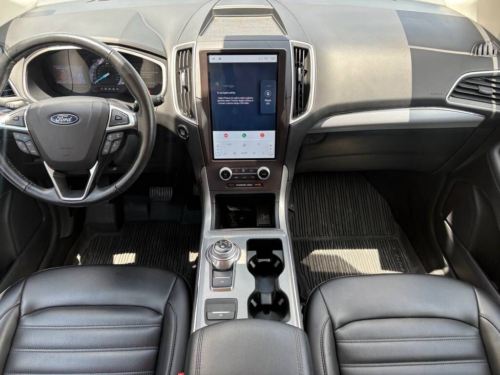 2021 FORD Edge