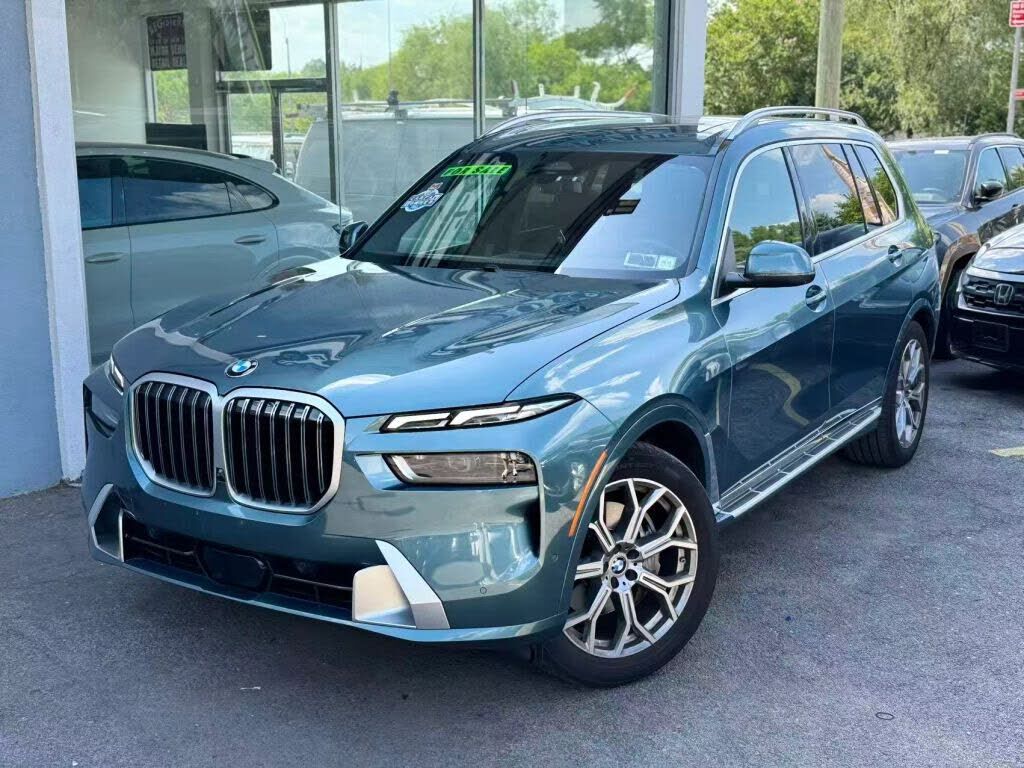 2024 BMW X7