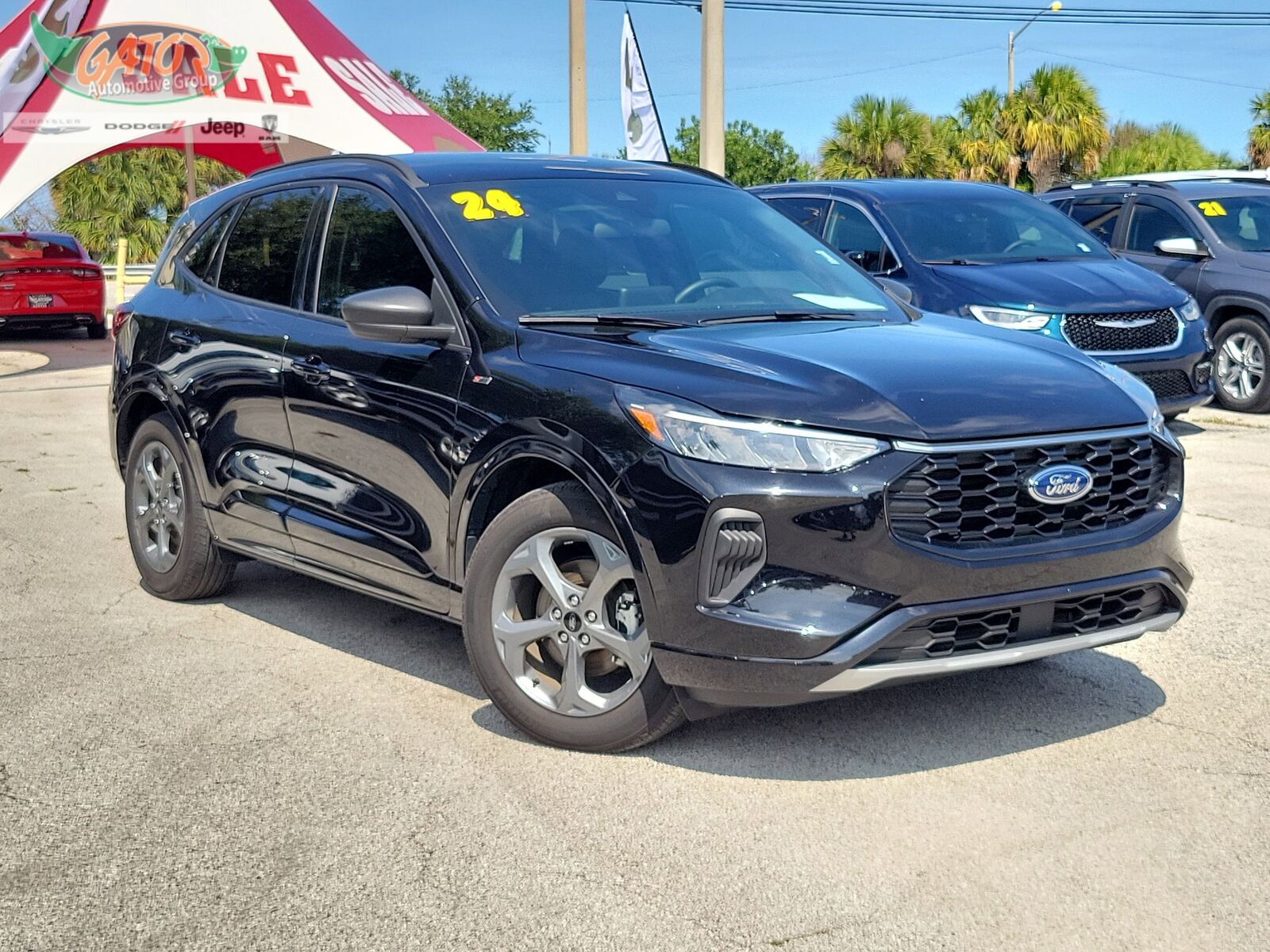 2024 FORD Escape