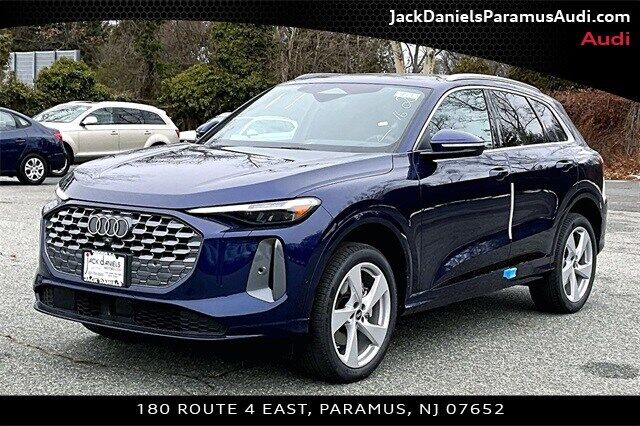 2025 AUDI Q5