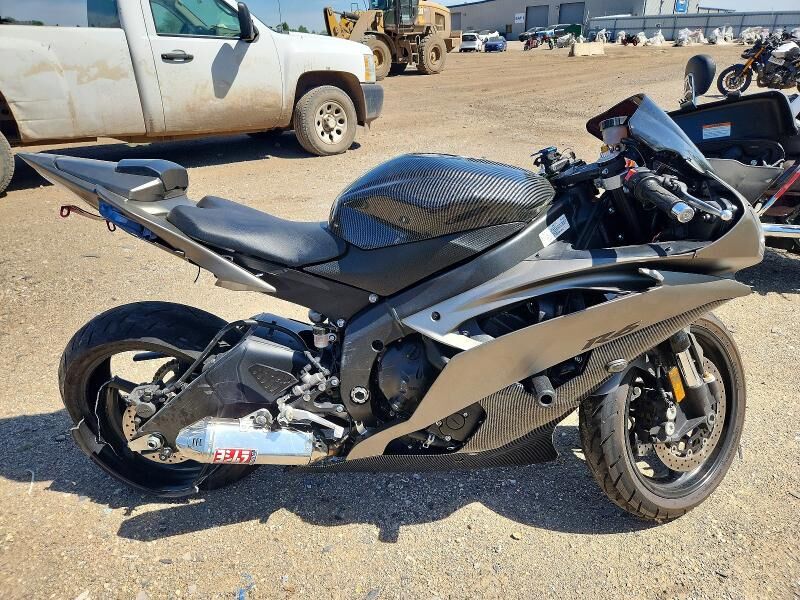 2012 YAMAHA YZF