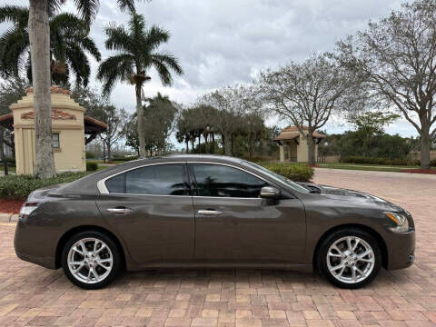 2013 NISSAN Maxima