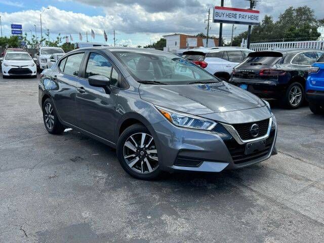 2022 NISSAN Versa