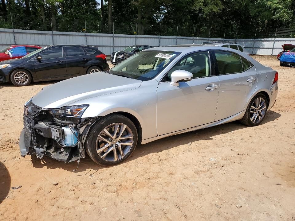 2018 LEXUS IS