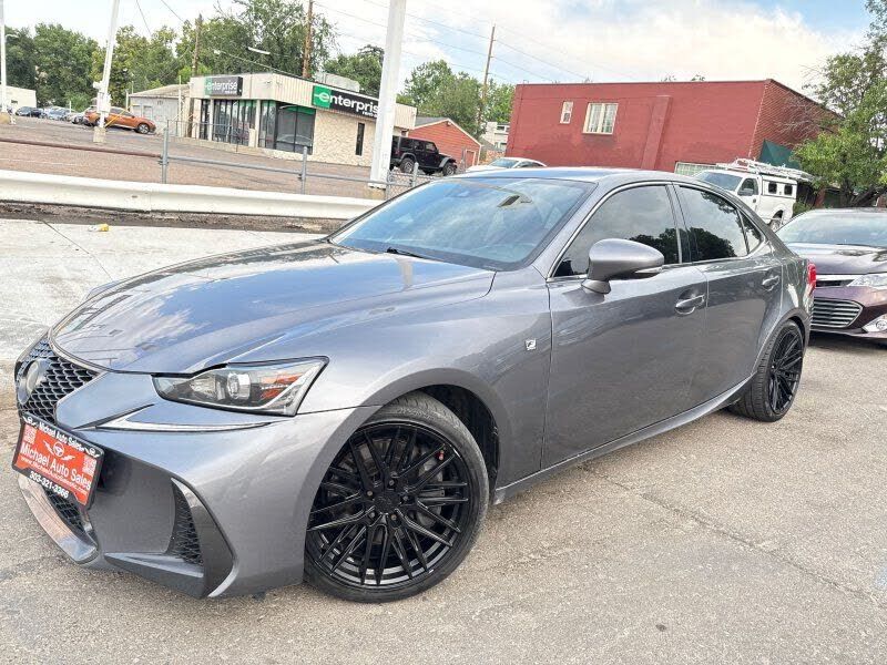 2017 LEXUS IS