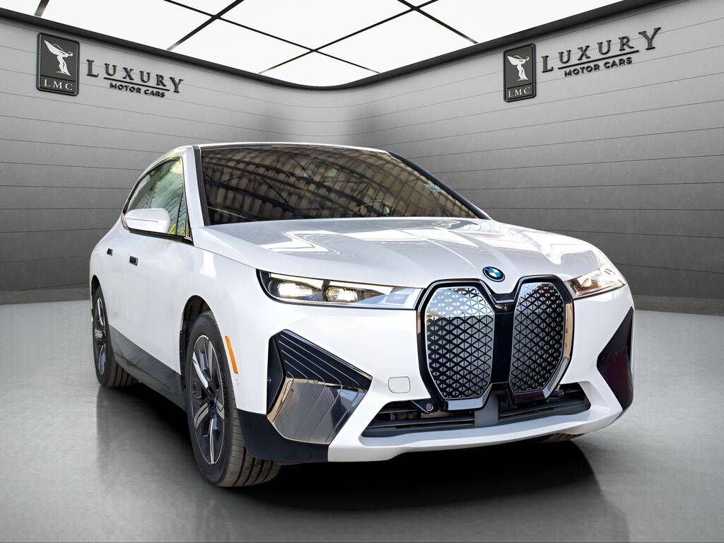 2023 BMW ix