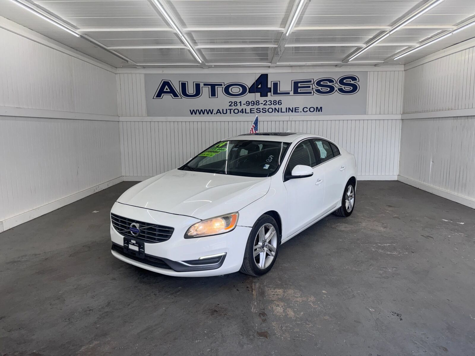 2015 VOLVO S60