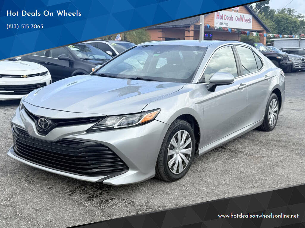 2018 TOYOTA Camry