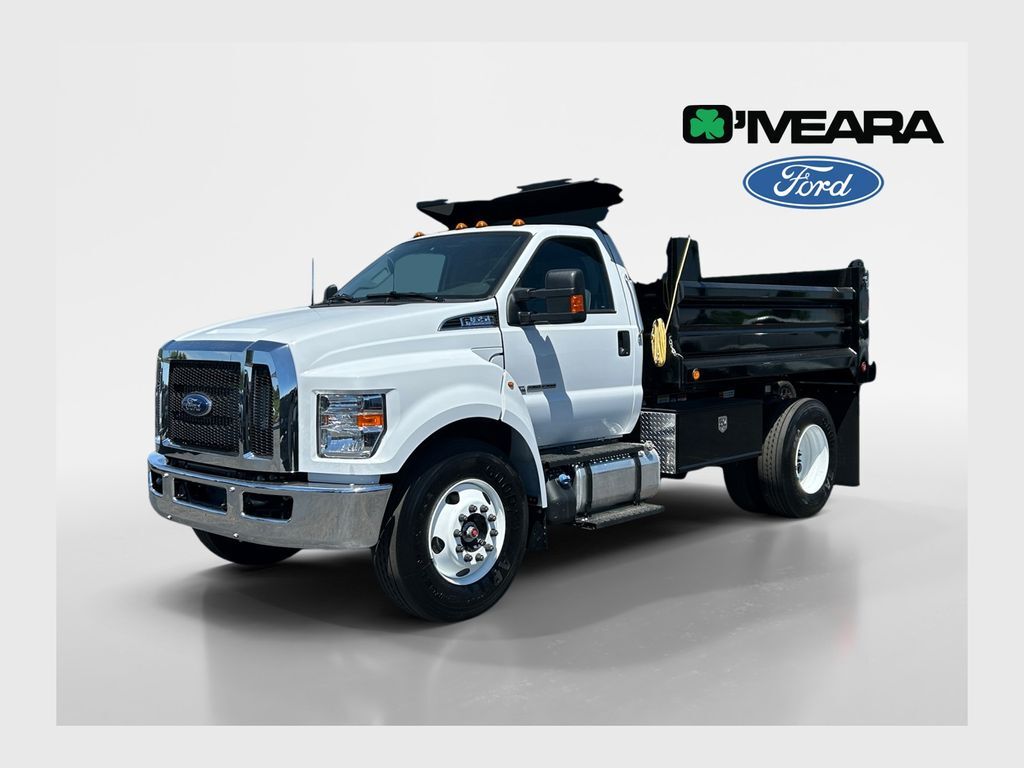 2027 FORD F-650