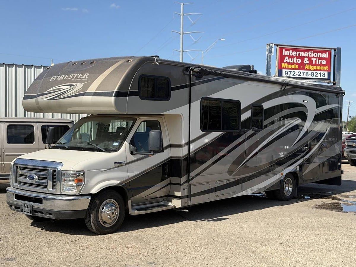 2016 FORD E-450