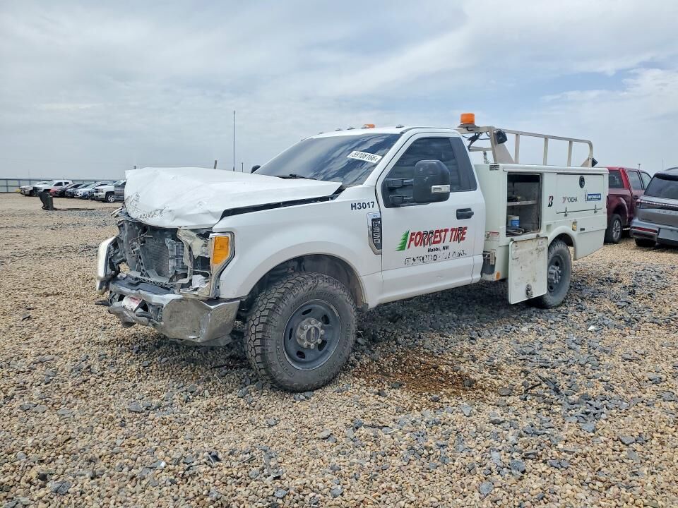 2017 FORD F-350