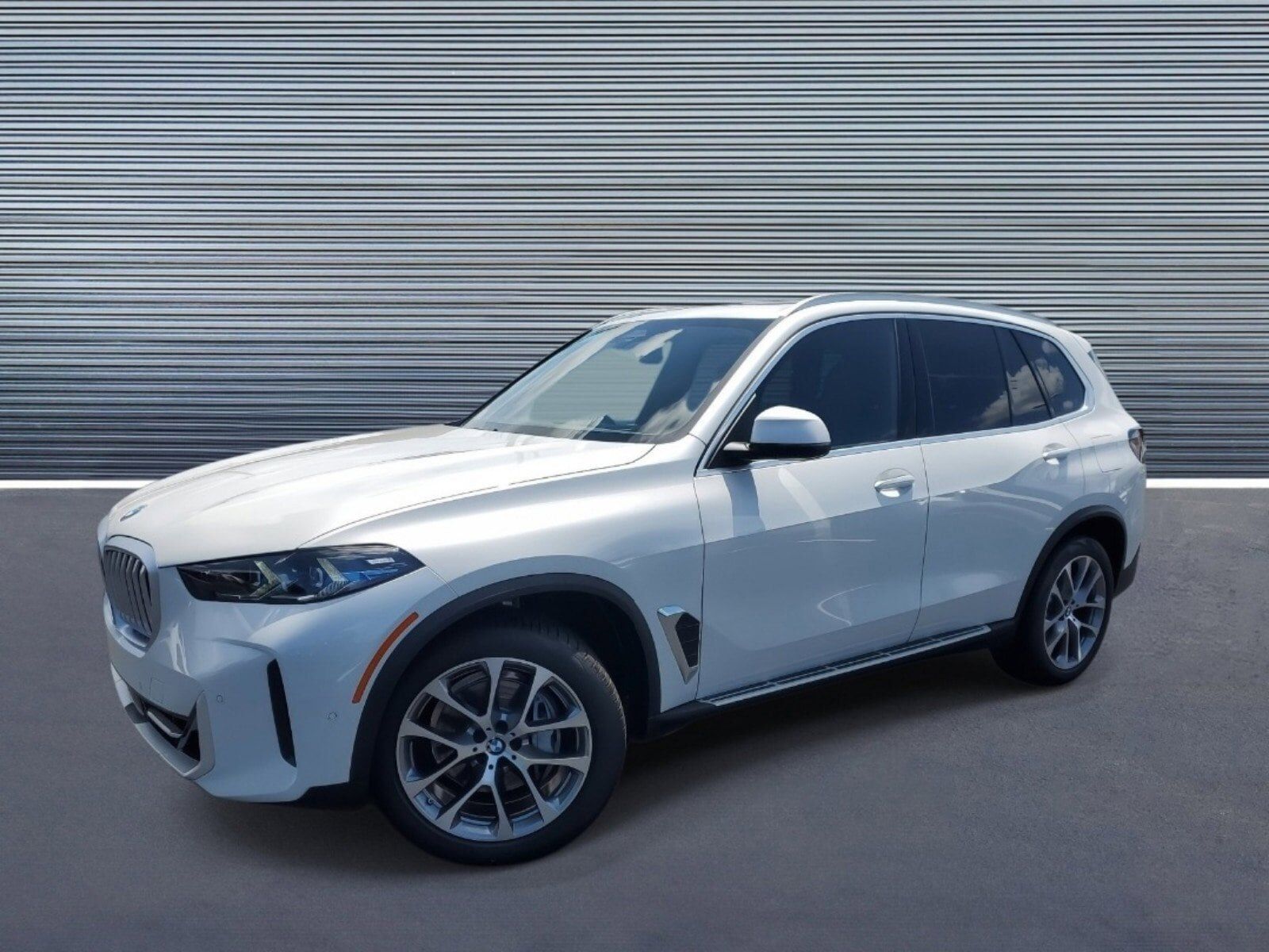 2025 BMW X5