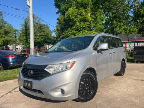 2015 NISSAN Quest