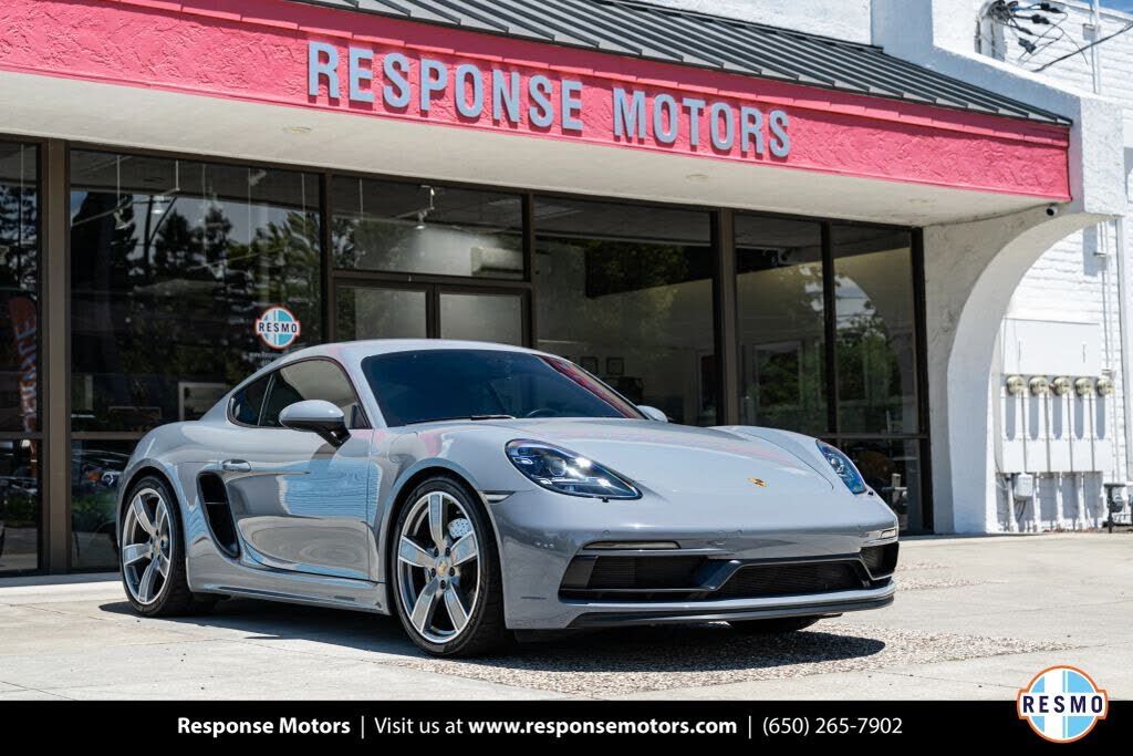 2024 PORSCHE 718