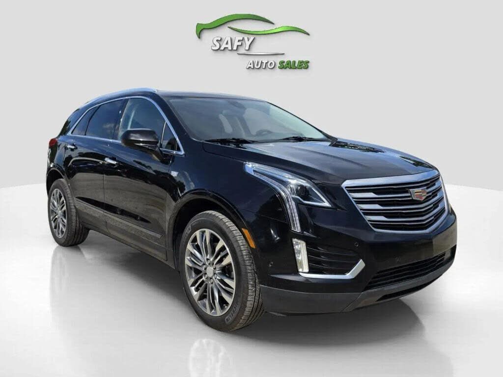 2017 CADILLAC XT5