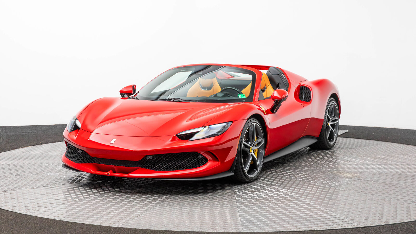 2025 FERRARI 296 GTS