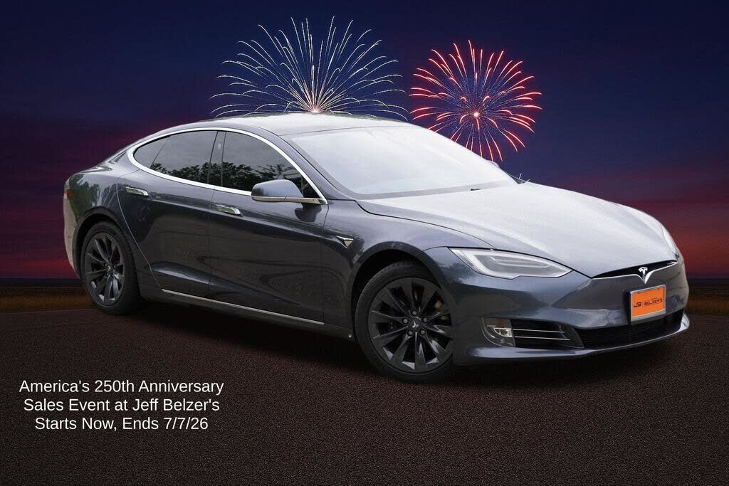 2020 TESLA Model S