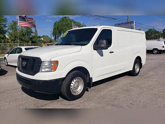 2014 NISSAN NV