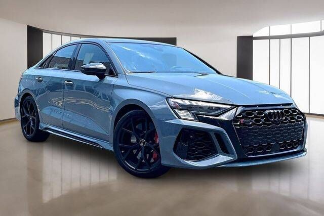 2023 AUDI RS3