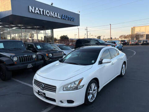 2011 NISSAN Maxima