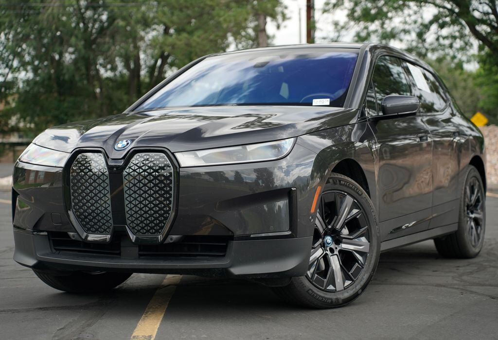 2024 BMW ix