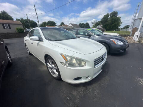 2014 NISSAN Maxima