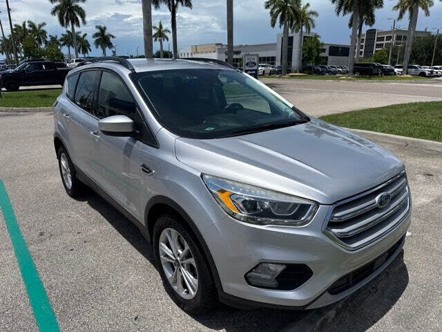 2018 FORD Escape