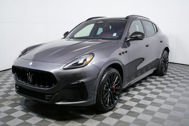 2026 MASERATI Grecale