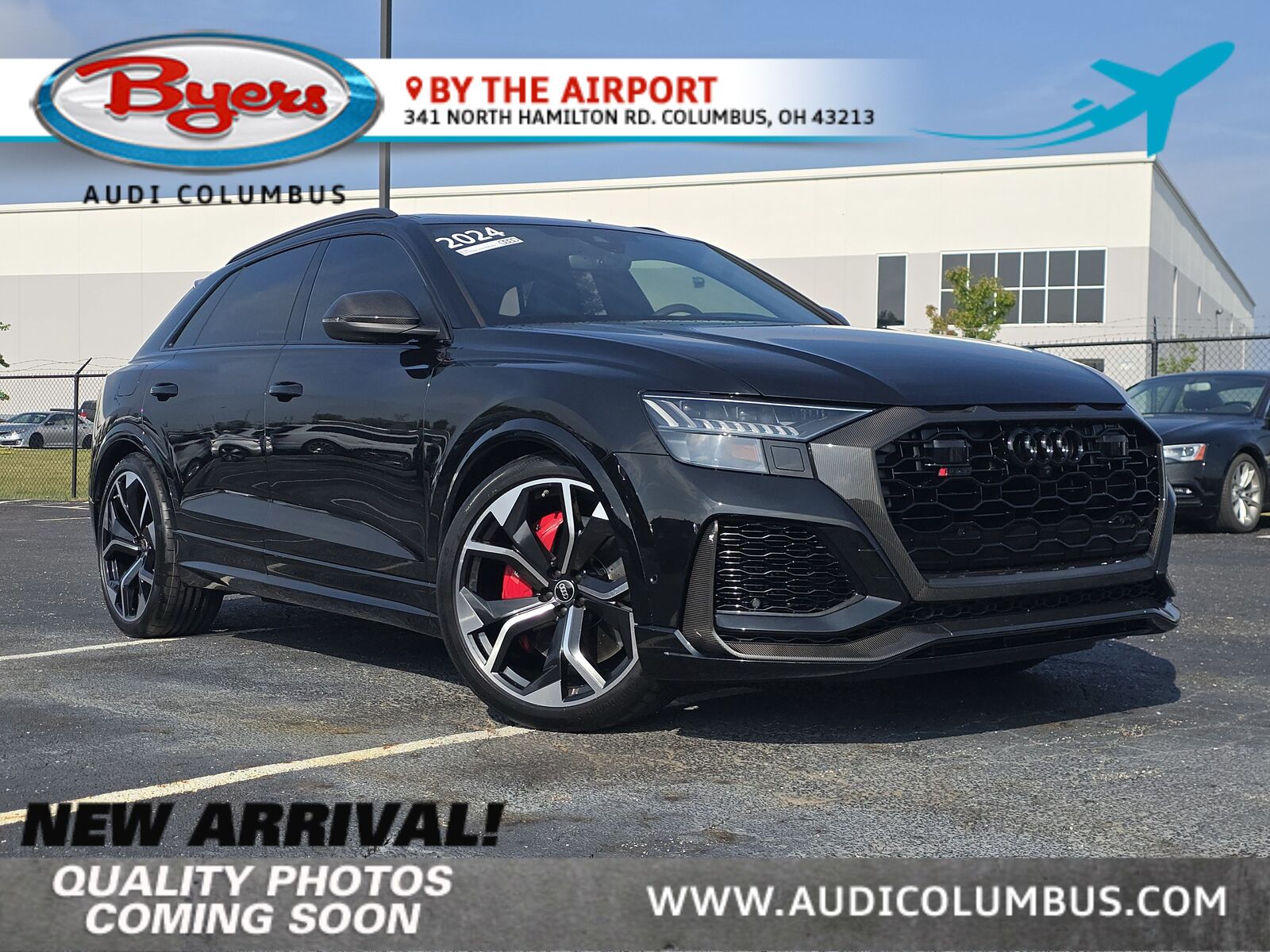 2024 AUDI RS Q8