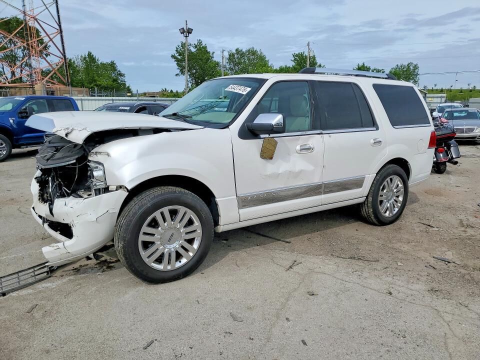 2011 LINCOLN Navigator