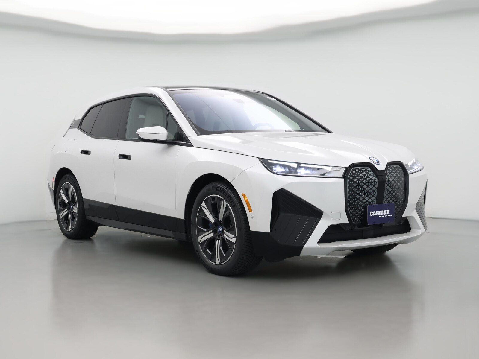2022 BMW ix