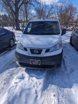 2014 NISSAN NV200