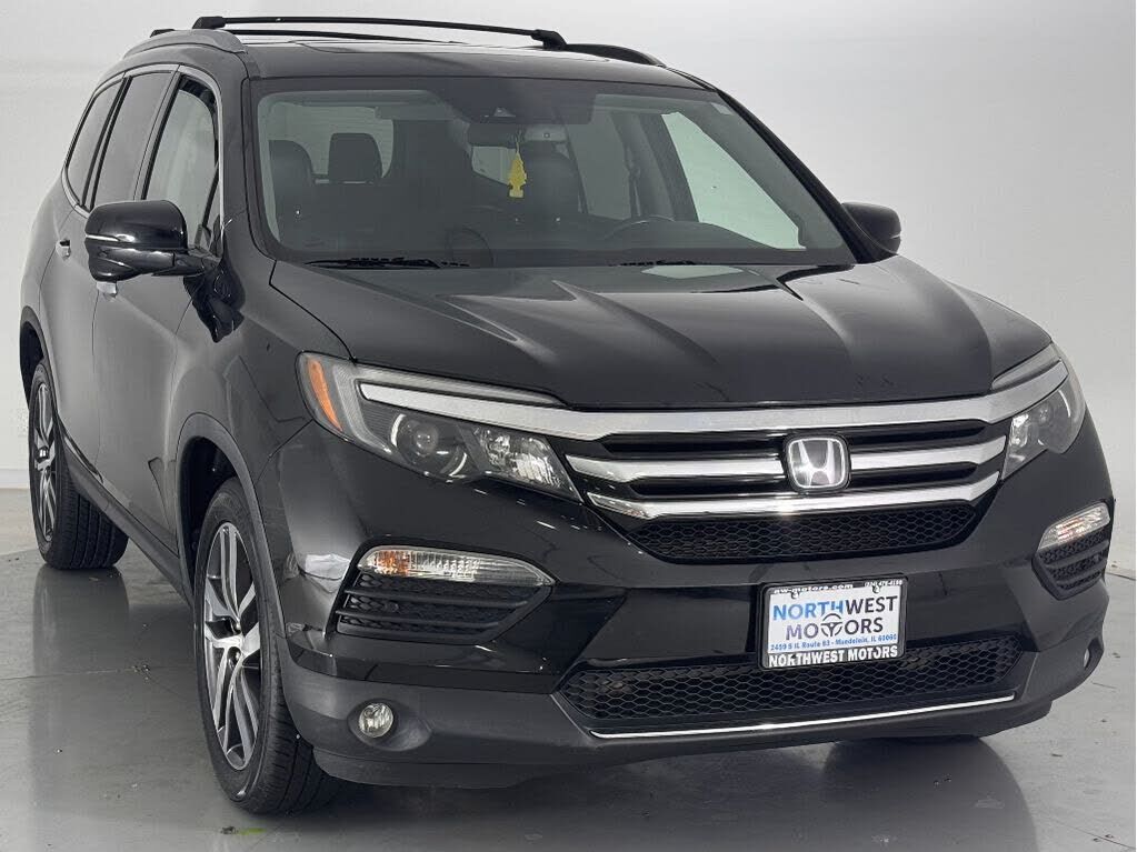 2017 HONDA Pilot