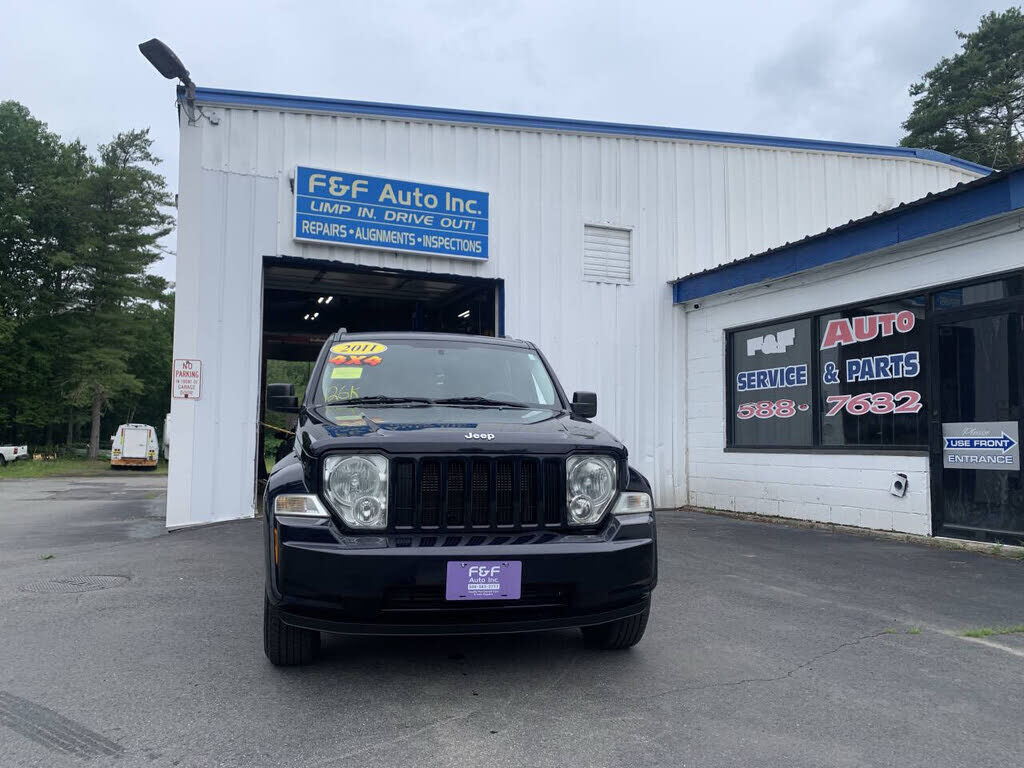 2011 JEEP Liberty