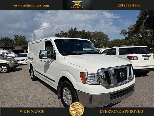 2012 NISSAN NV