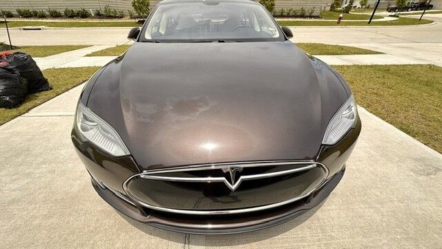 2014 TESLA Model S