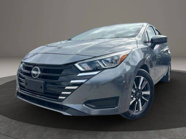 2024 NISSAN Versa